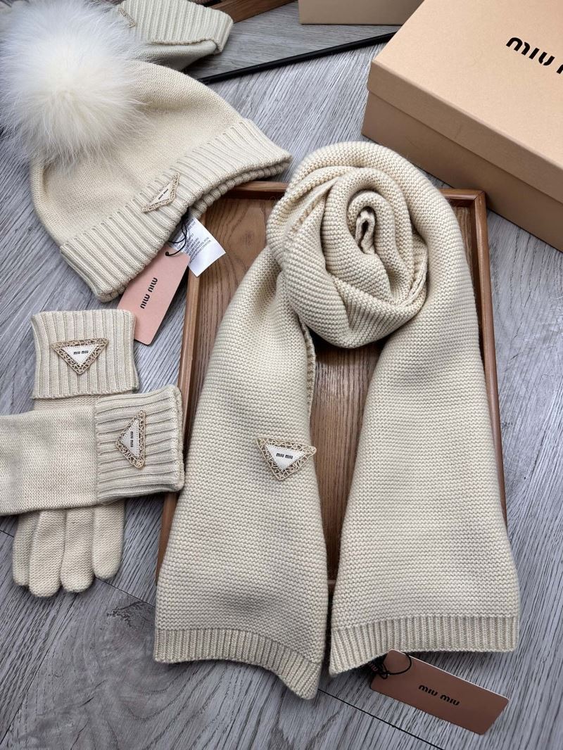 Miu Miu Caps Scarfs